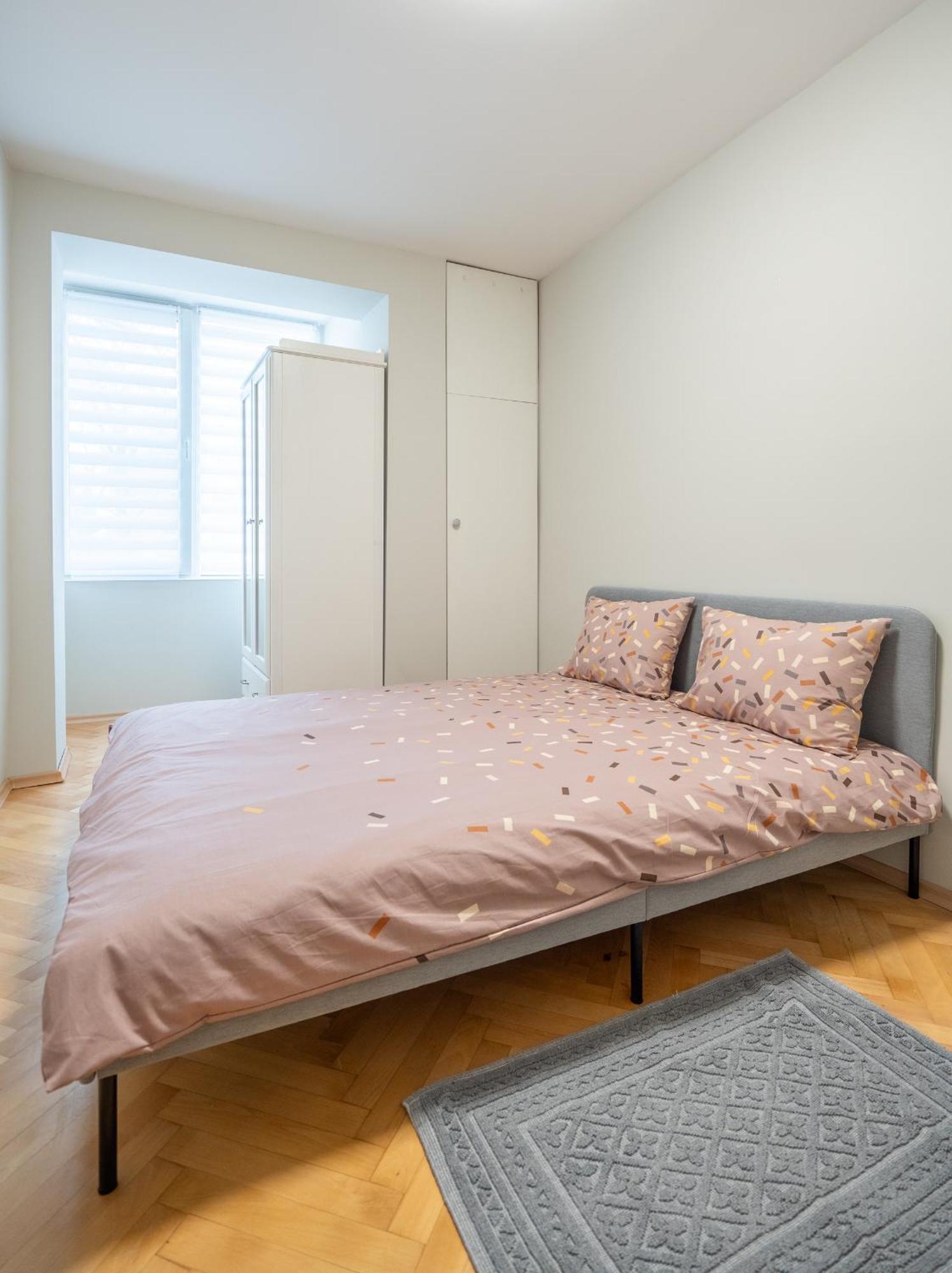 Pirotska 2-Bedroom 100M2 Apartment In Sofia Center エクステリア 写真