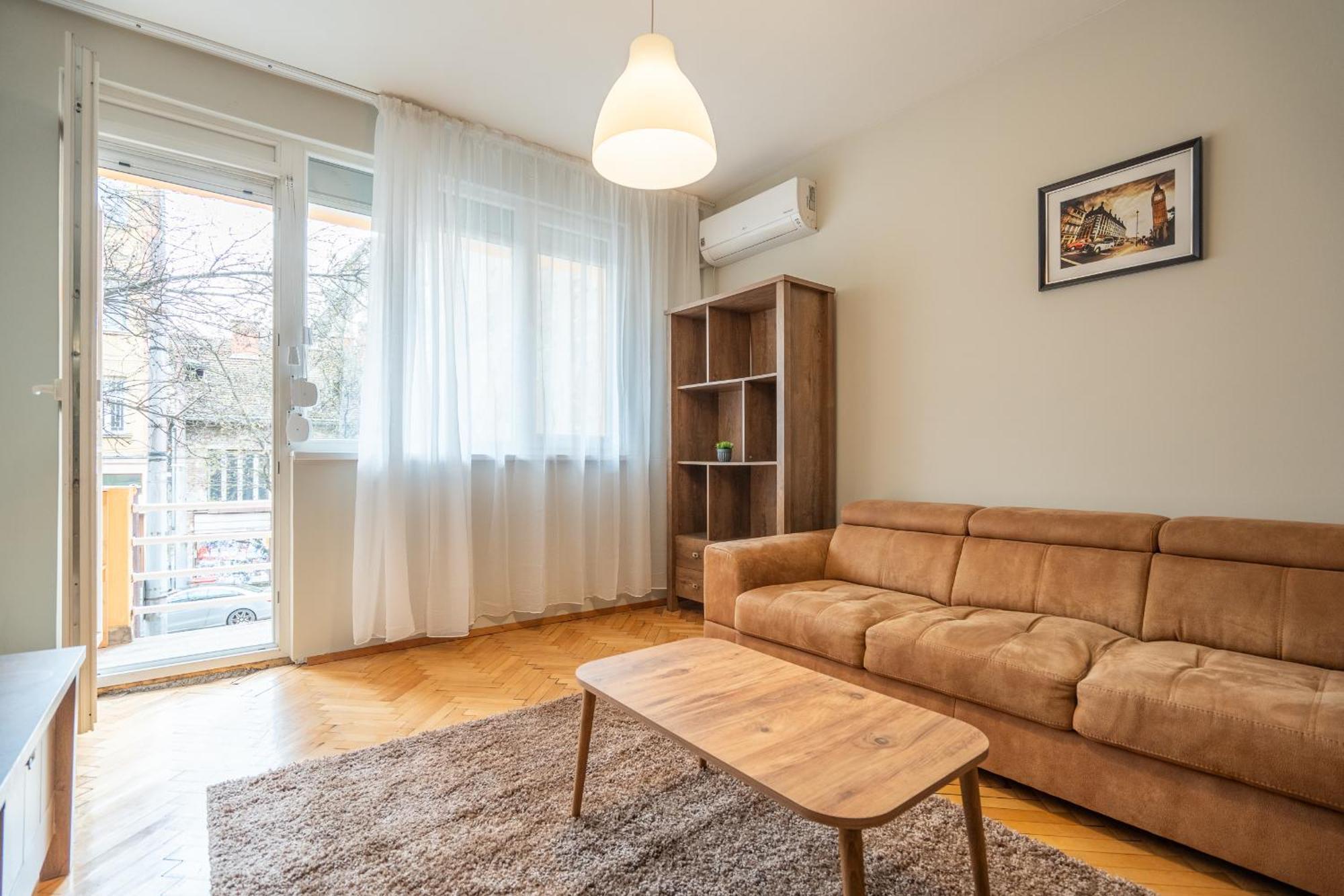 Pirotska 2-Bedroom 100M2 Apartment In Sofia Center エクステリア 写真